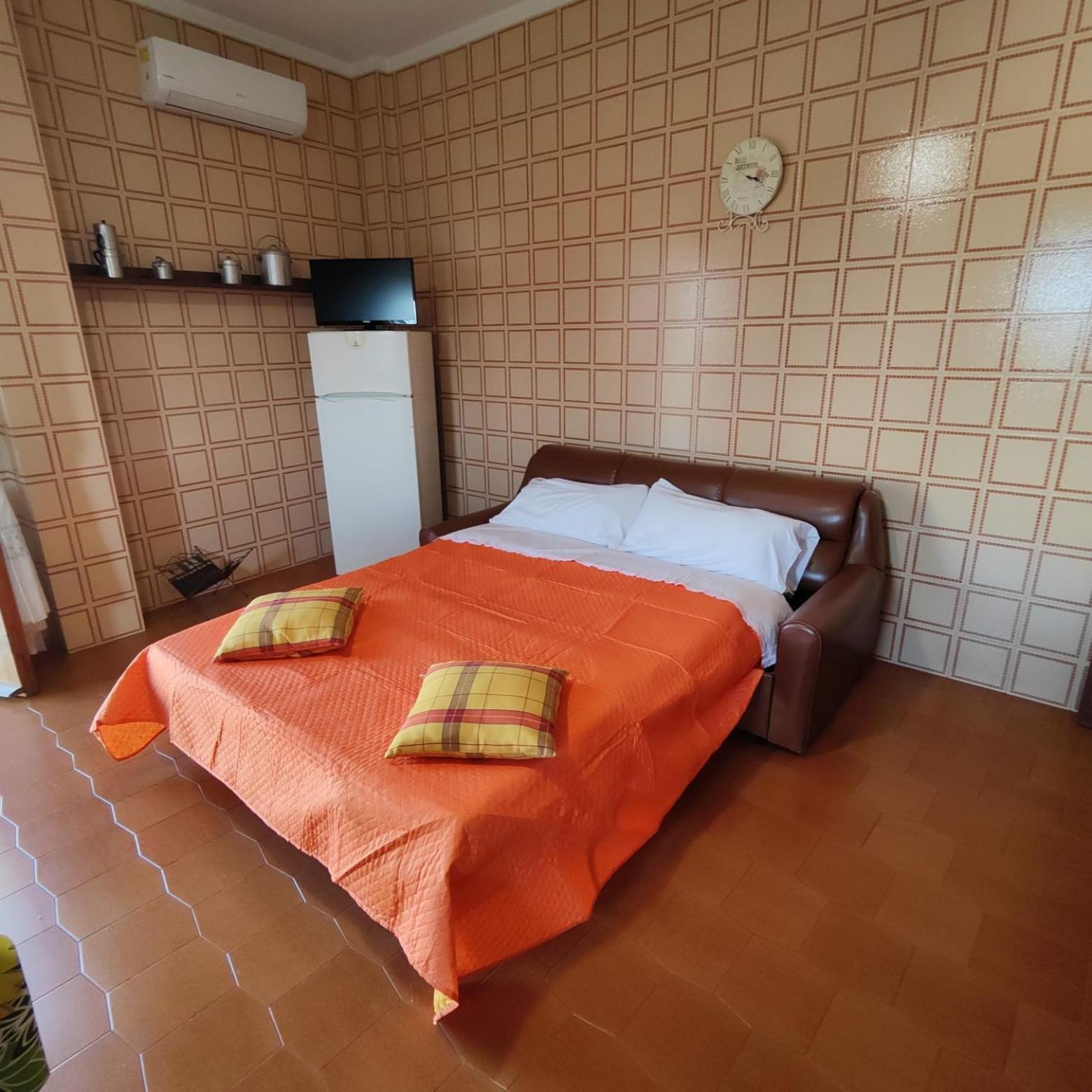Panoramico Wifi Tv Centro Storico Apartment Casteldaccia Ngoại thất bức ảnh