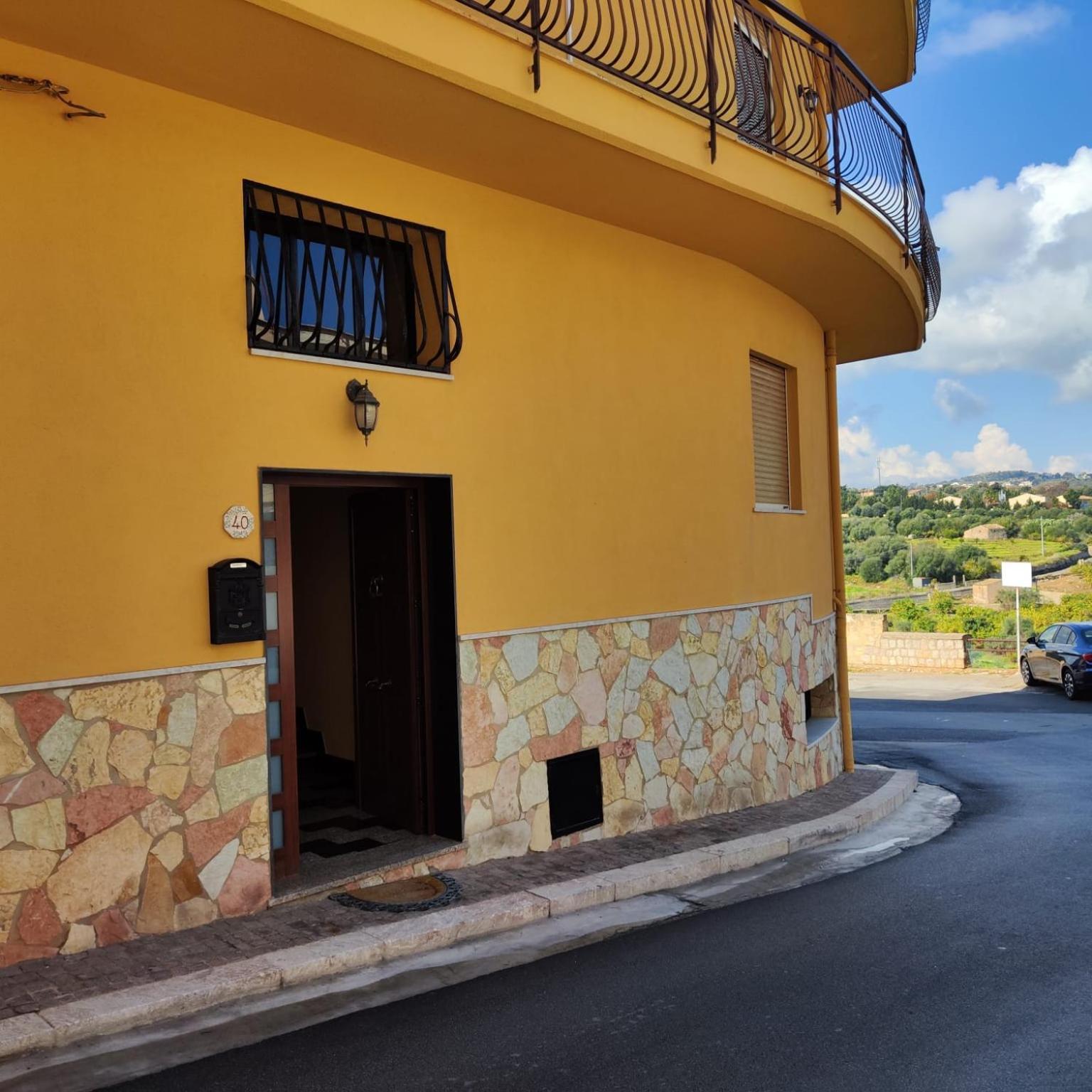Panoramico Wifi Tv Centro Storico Apartment Casteldaccia Ngoại thất bức ảnh